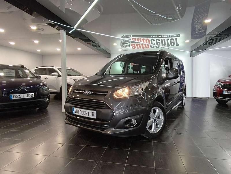 Usado Ford Tourneo Connect Titanium 120 CV (88 kW) 2015 Gris Monovolumen