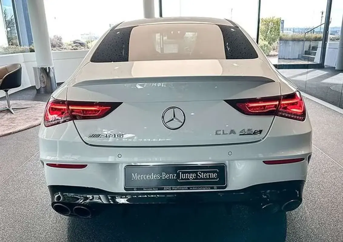 Usado Mercedes CLA45 AMG AMG 421 CV (309 kW) 2023 Blanco Coupe
