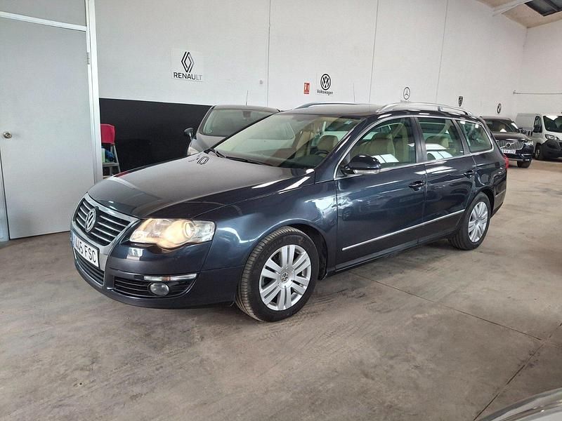 Usado VW Passat Highline 140 CV (102 kW) 2007 Azul Familiar