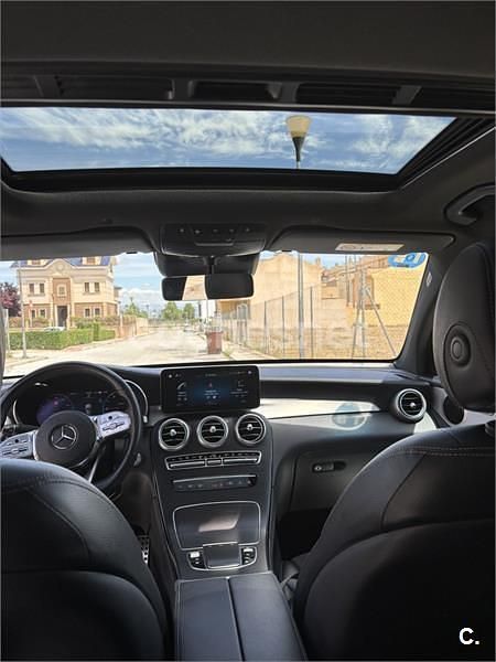 Usado Mercedes GLC300e 306 CV (225 kW) 2022 Gris / plata Coupe