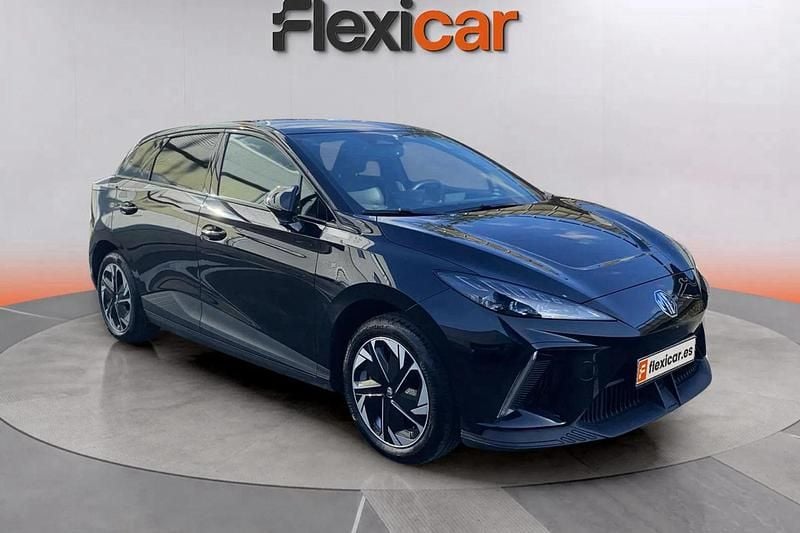 Negro Usado 2023 MG MG4 EV Luxury Utilitario | 17.490 € (Super precio) - Imagen 1/4