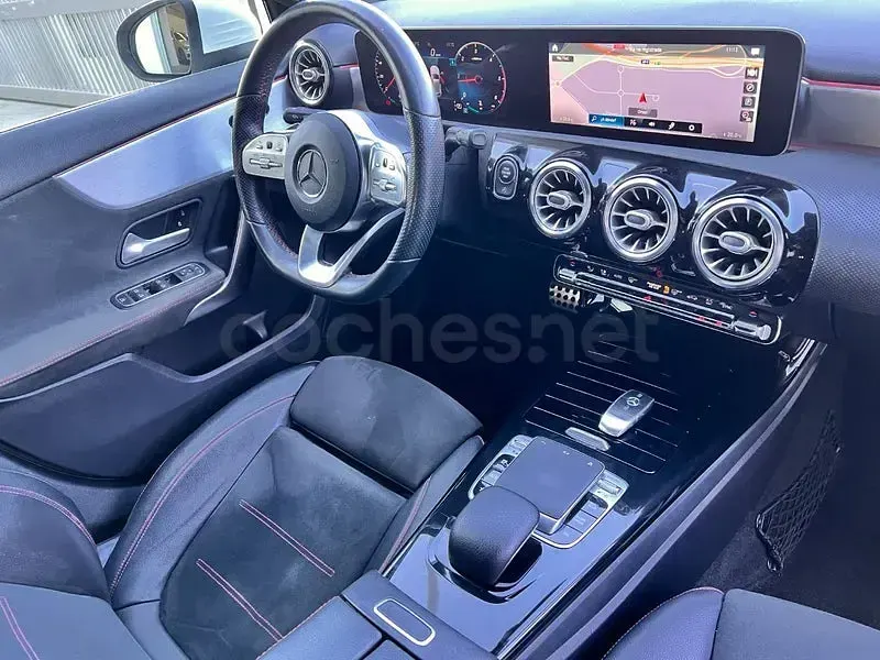 Usado Mercedes A200 150 CV (110 kW) 2021 Blanco Berlina