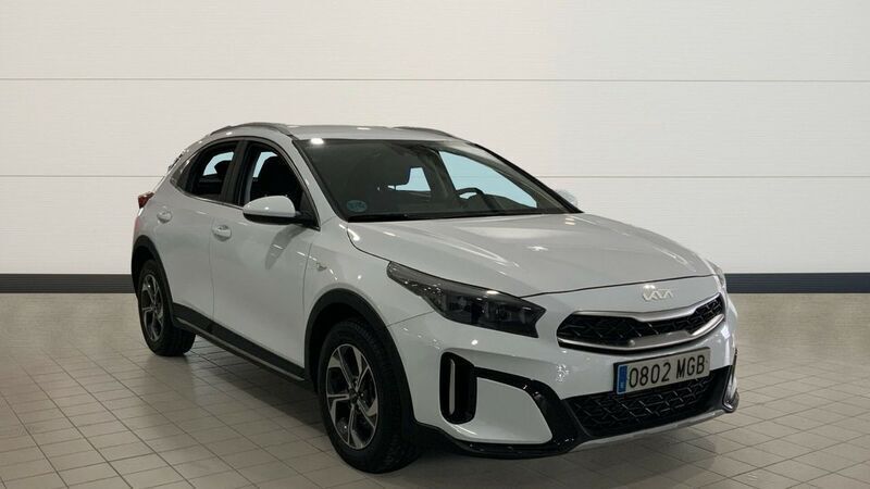 Blanco Usado 2023 Kia XCeed SUV | 20.800 € (Precio justo) - Imagen 1/4