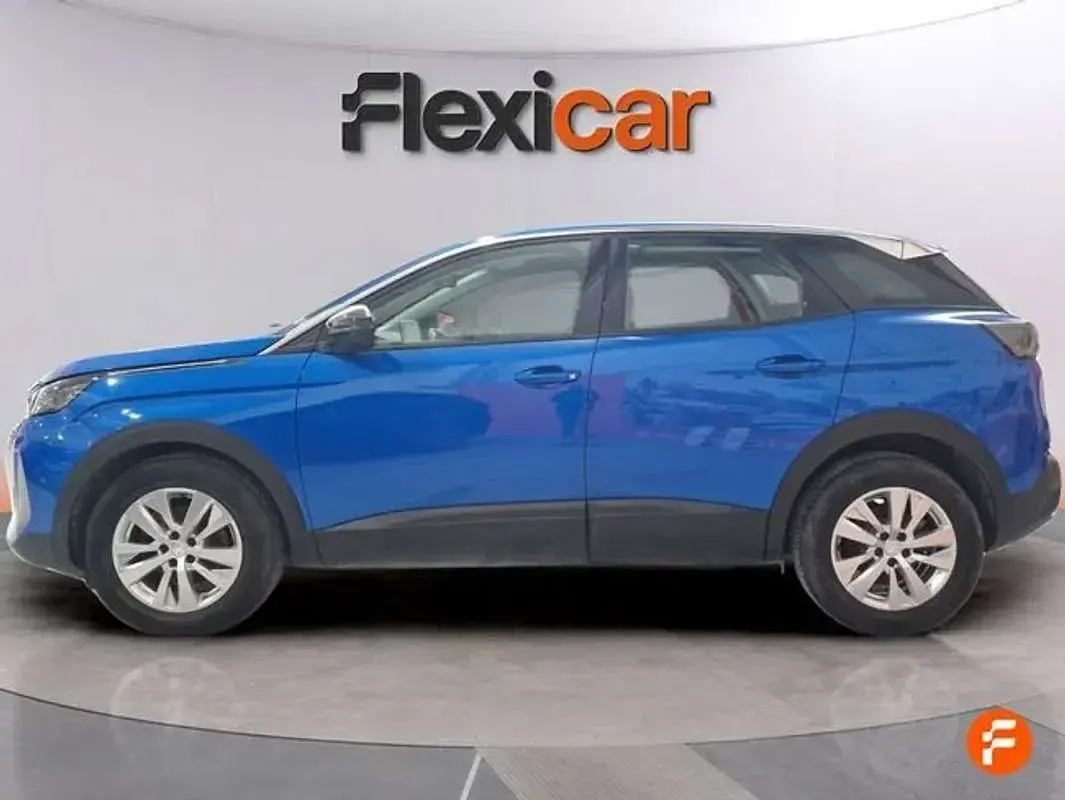 Usado Peugeot 3008 Active 131 CV (96 kW) 2022 Azul SUV