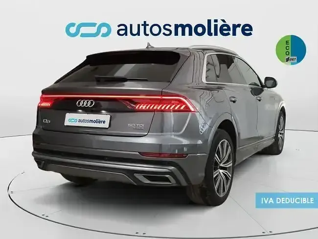 Usado Audi Q8 S-Line 286 CV (210 kW) 2022 Gris / plata SUV