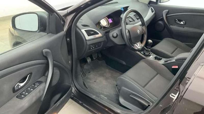 Occasion Renault Mégane III Expression 110 PK (80 kW) 2013 Zwart Hatchback