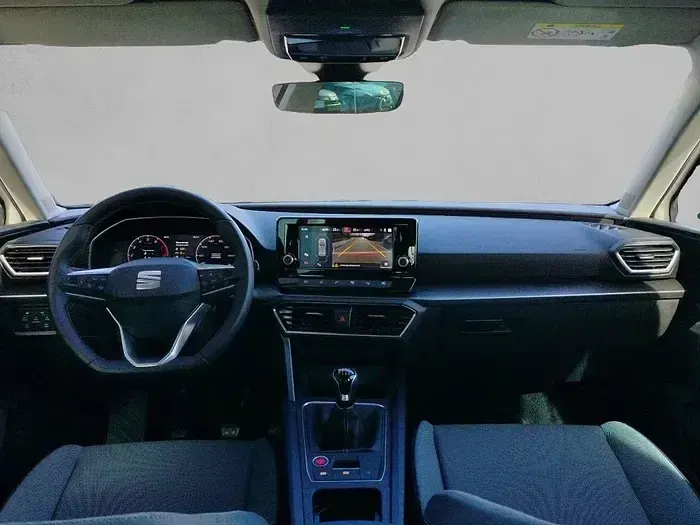 Usado Seat Leon Style 117 CV (86 kW) 2025 Blanco Berlina