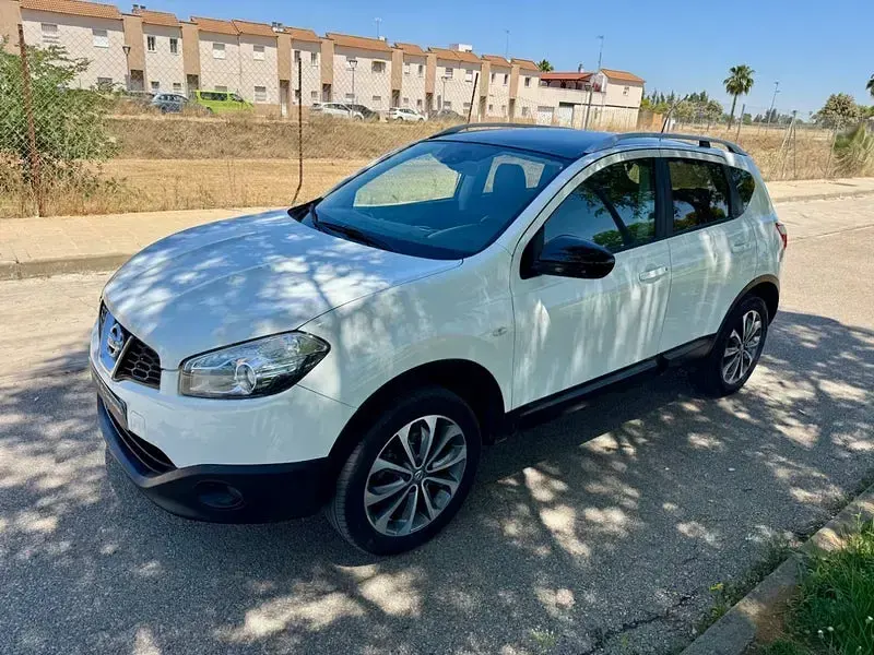 Usado Nissan Qashqai Tekna 106 CV (77 kW) 2010 Blanco SUV
