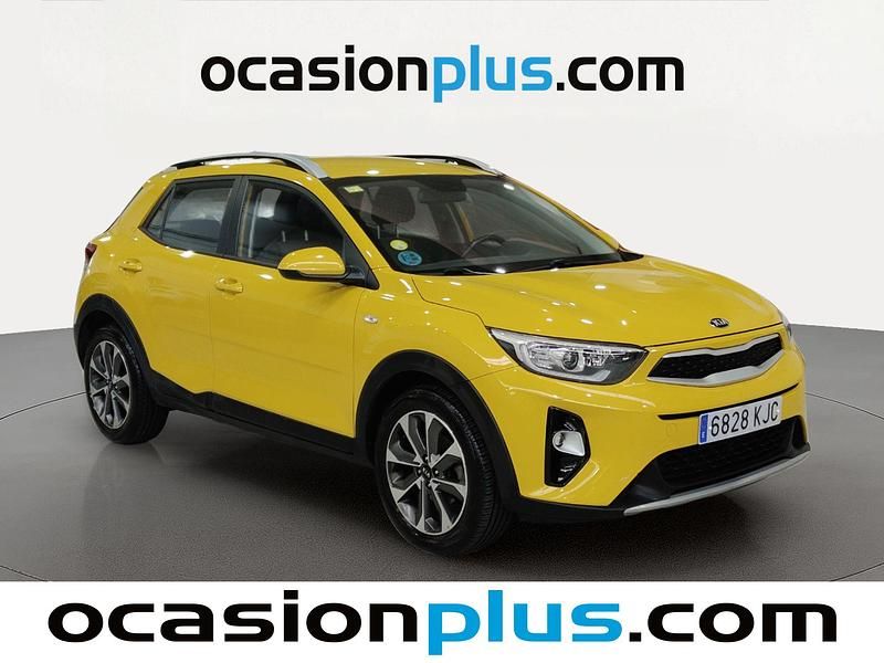 Usado Kia Stonic 110 CV (80 kW) 2018 Amarillo SUV