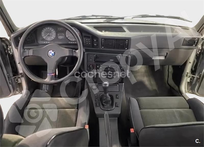 Usado BMW M535 218 CV (160 kW) 1986 Gris / plata Berlina