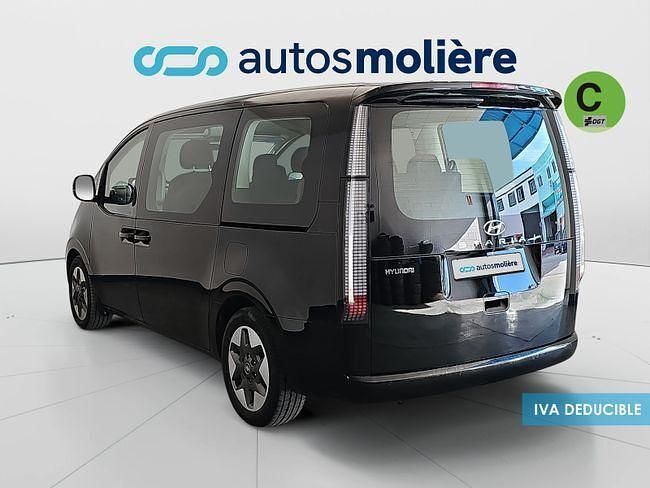 Usado Hyundai Staria 177 CV (130 kW) 2023 Negro Monovolumen