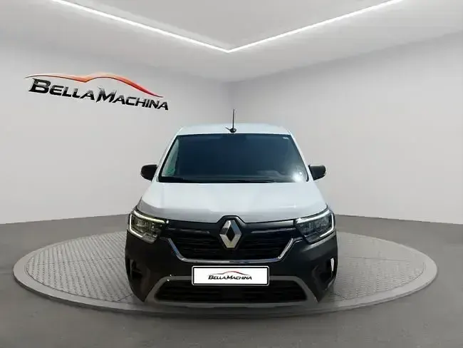Usado Renault Kangoo 75 CV (55 kW) 2022 Blanco Monovolumen