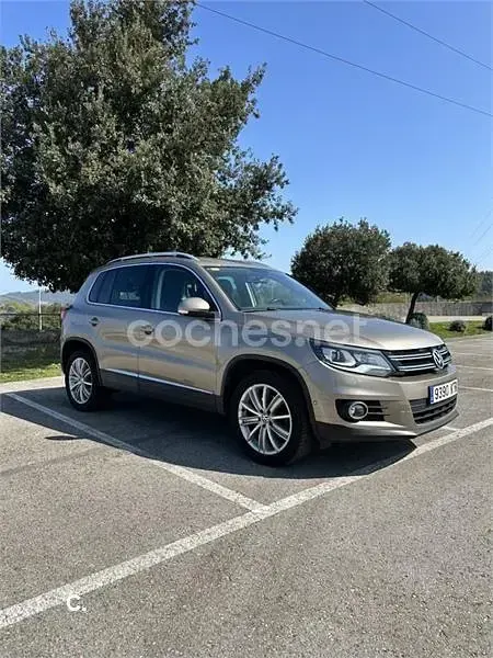 Usado VW Tiguan 140 CV (102 kW) 2012 Beige SUV