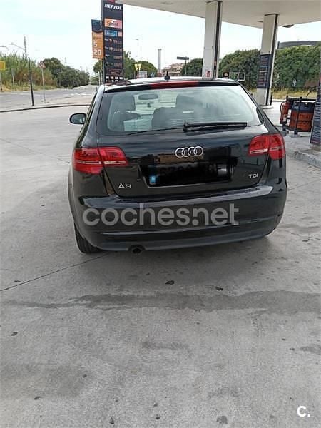 Usado Audi A3 Ambition 105 CV (77 kW) 2012 Negro Berlina