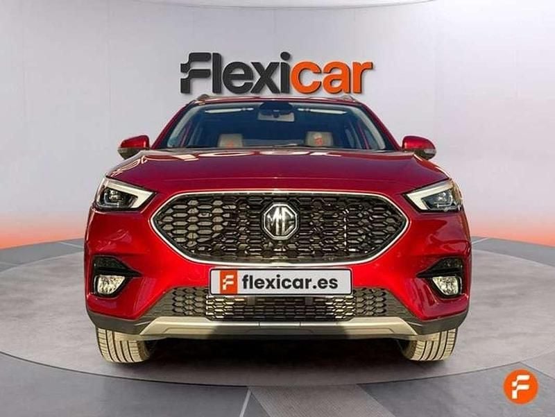 Usado MG ZS Luxury 111 CV (81 kW) 2024 Rojo SUV