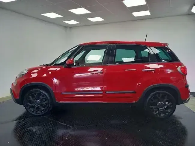 Usado Fiat 500L Cross 95 CV (69 kW) 2019 Rojo Monovolumen