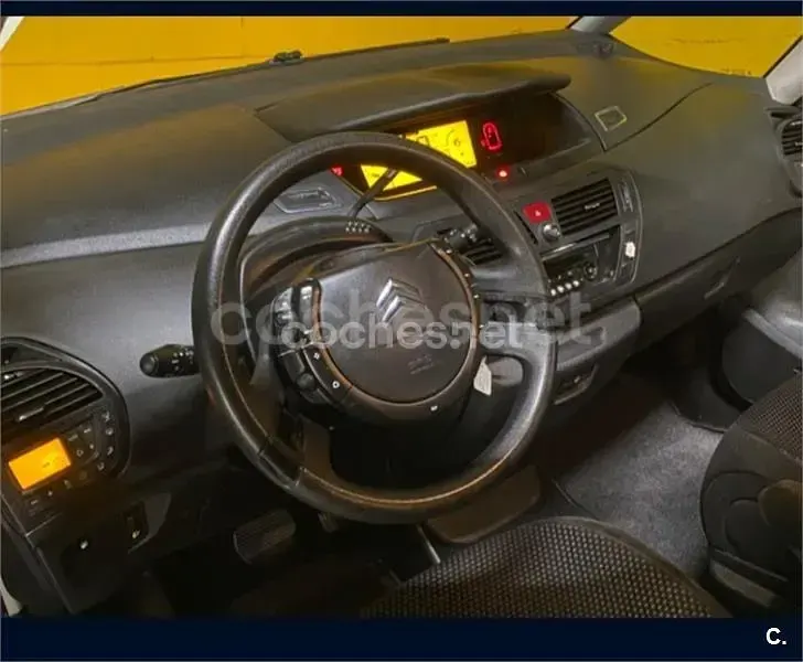 Usado Citroën C4 Picasso Exclusive 110 CV (80 kW) 2008 Gris / plata Monovolumen
