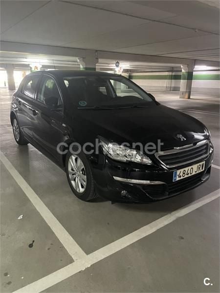 Usado Peugeot 308 Style 120 CV (88 kW) 2016 Negro Berlina