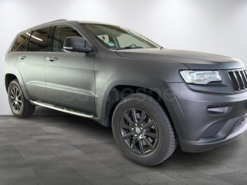 Usado Jeep Grand Cherokee Summit 250 CV (183 kW) 2017 Gris / plata SUV