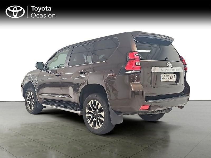Usado Toyota Land Cruiser 204 CV (150 kW) 2021 Marrón Utilitario