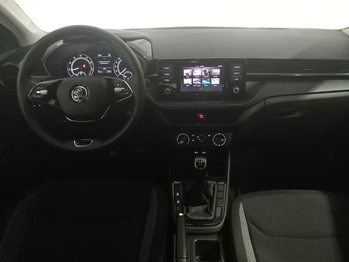 Usado Skoda Fabia Active 80 CV (58 kW) 2022 Blanco