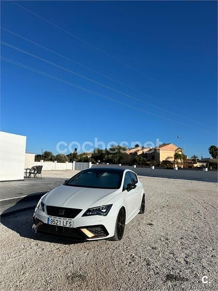 Blanco Usado 2020 Cupra Leon Berlina | 28.600 € (Precio justo) - Imagen 1/4