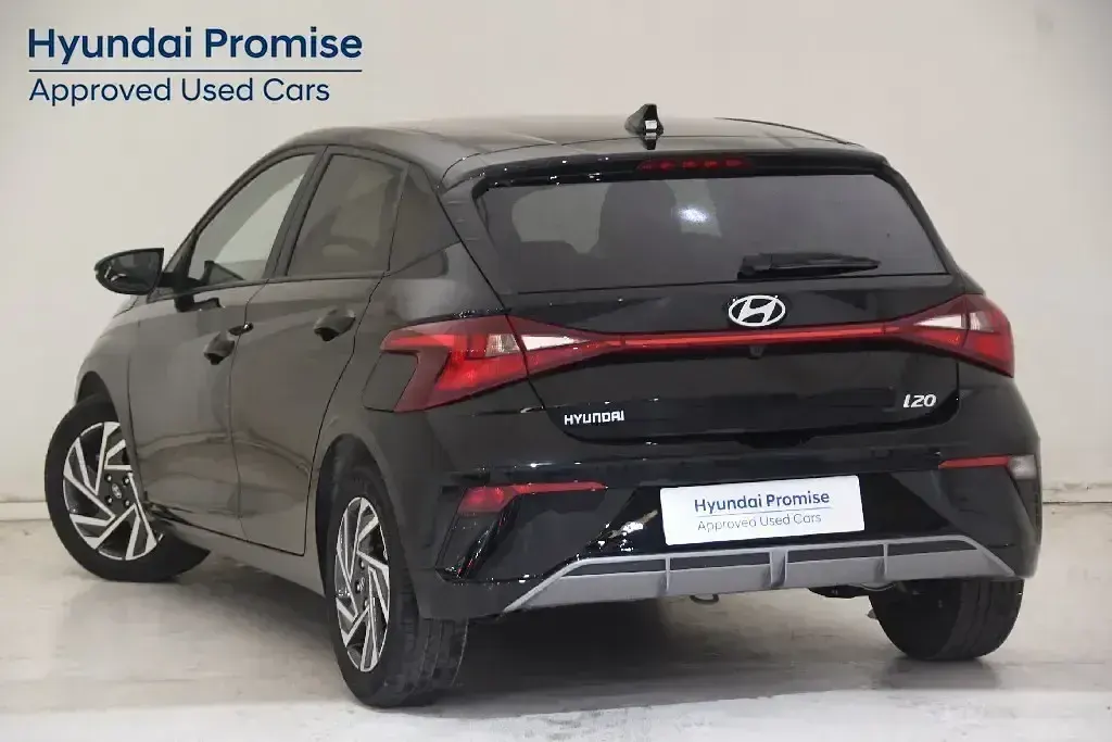 Usado Hyundai i20 100 CV (73 kW) 2025 Otro Utilitario