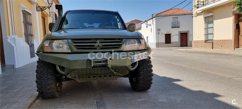 Usado Mitsubishi Montero 165 CV (121 kW) 2000 Verde SUV