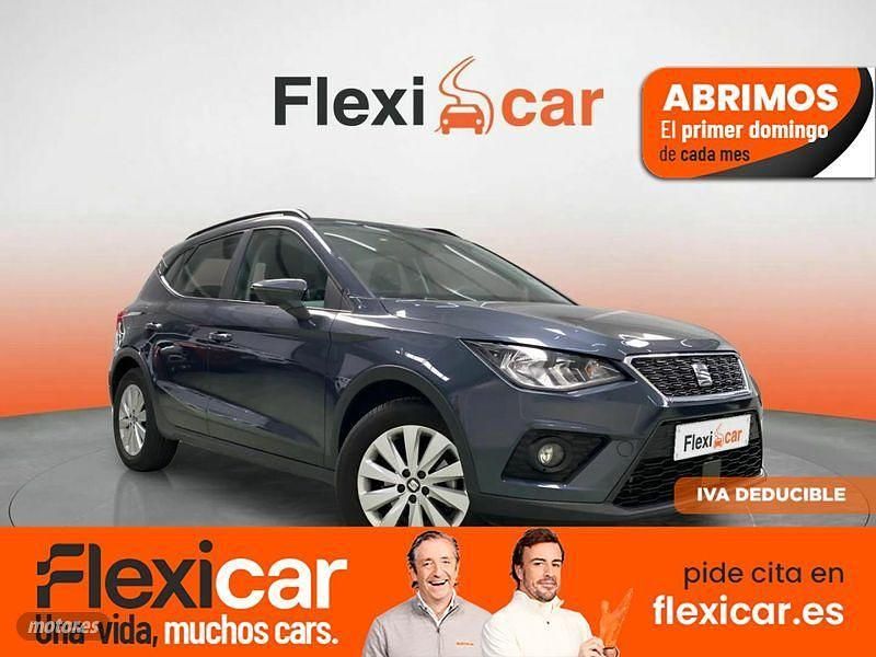 Usado Seat Arona Reference 95 CV (69 kW) 2021 Gris SUV