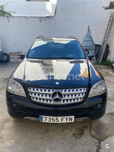 Usado Mercedes ML320 224 CV (164 kW) 2009 Negro SUV