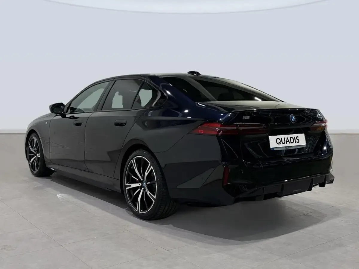 Nuevo BMW i5 Comfort Edition 442 kW (601 CV) 2025 Negro Berlina