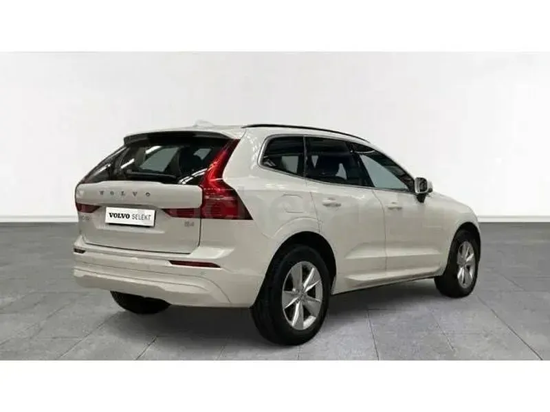Usado Volvo XC60 Core 197 CV (144 kW) 2024 Blanco SUV