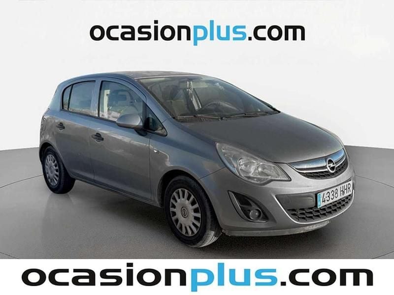 Usado Opel Corsa Essentia 86 CV (63 kW) 2011 Plateado Utilitario