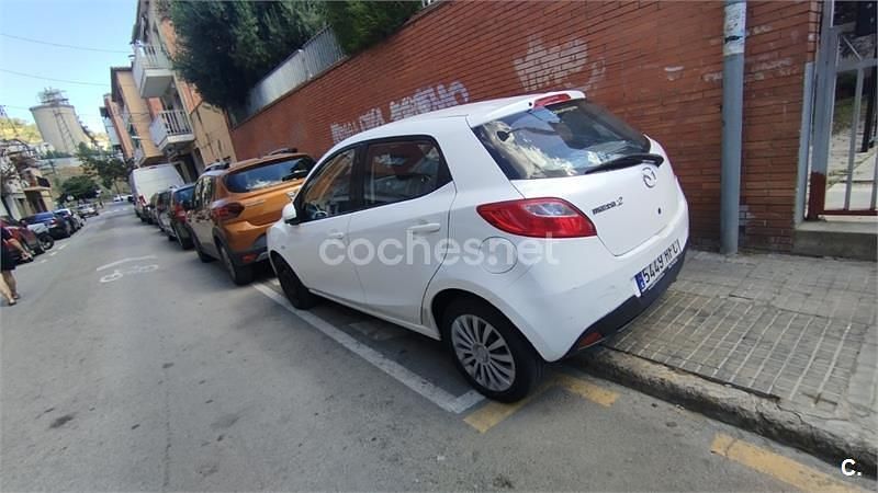 Blanco Usado 2011 Mazda 2 Active Berlina | 4000 € (Precio justo) - Imagen 1/4