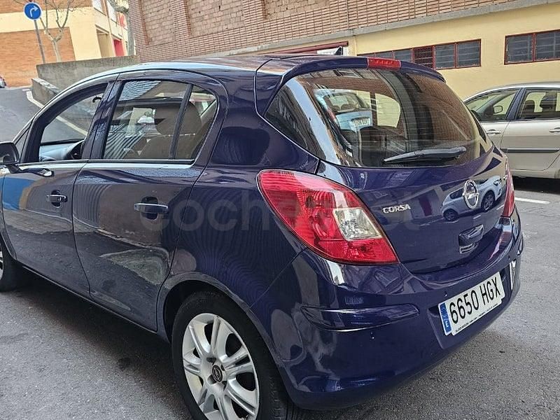 Usado Opel Corsa Cosmo 95 CV (69 kW) 2011 Azul Utilitario