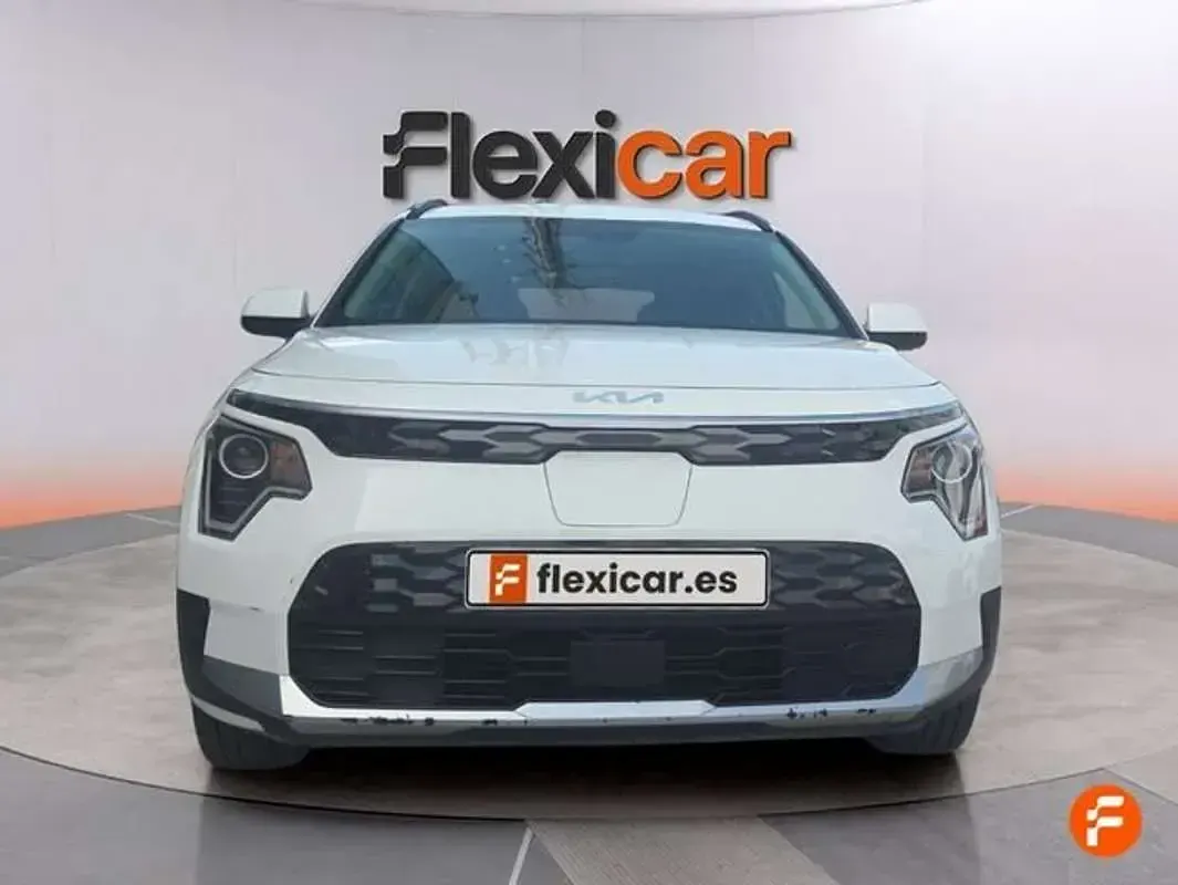 Usado Kia e-Niro 150 kW (204 CV) 2023 Blanco SUV