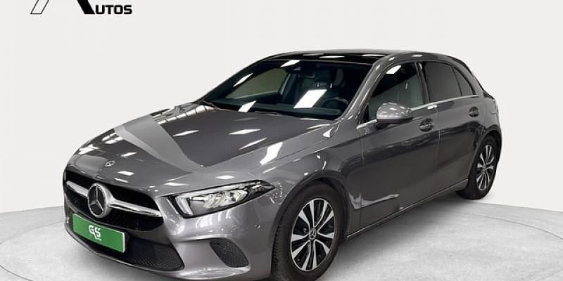 Usado Mercedes A180 116 CV (85 kW) 2020 Gris