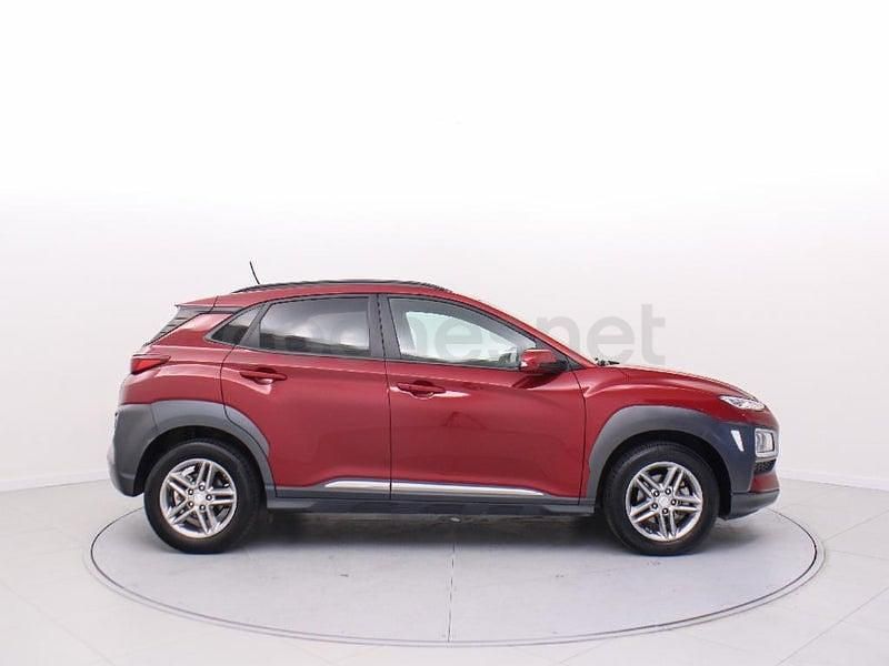 Usado Hyundai Kona 120 HP (88 kW) 2018 Vermelho SUV