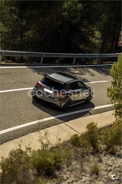 Usado Mercedes A45 AMG 421 CV (309 kW) 2022 Gris / plata Berlina
