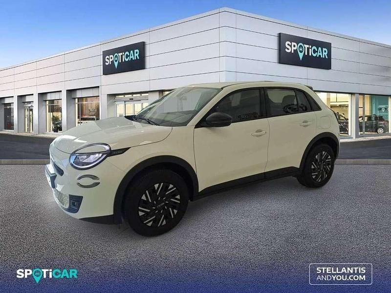 Blanco Nuevo 2025 Fiat 600 Pop SUV | 20.900 € (Precio justo) - Imagen 1/4