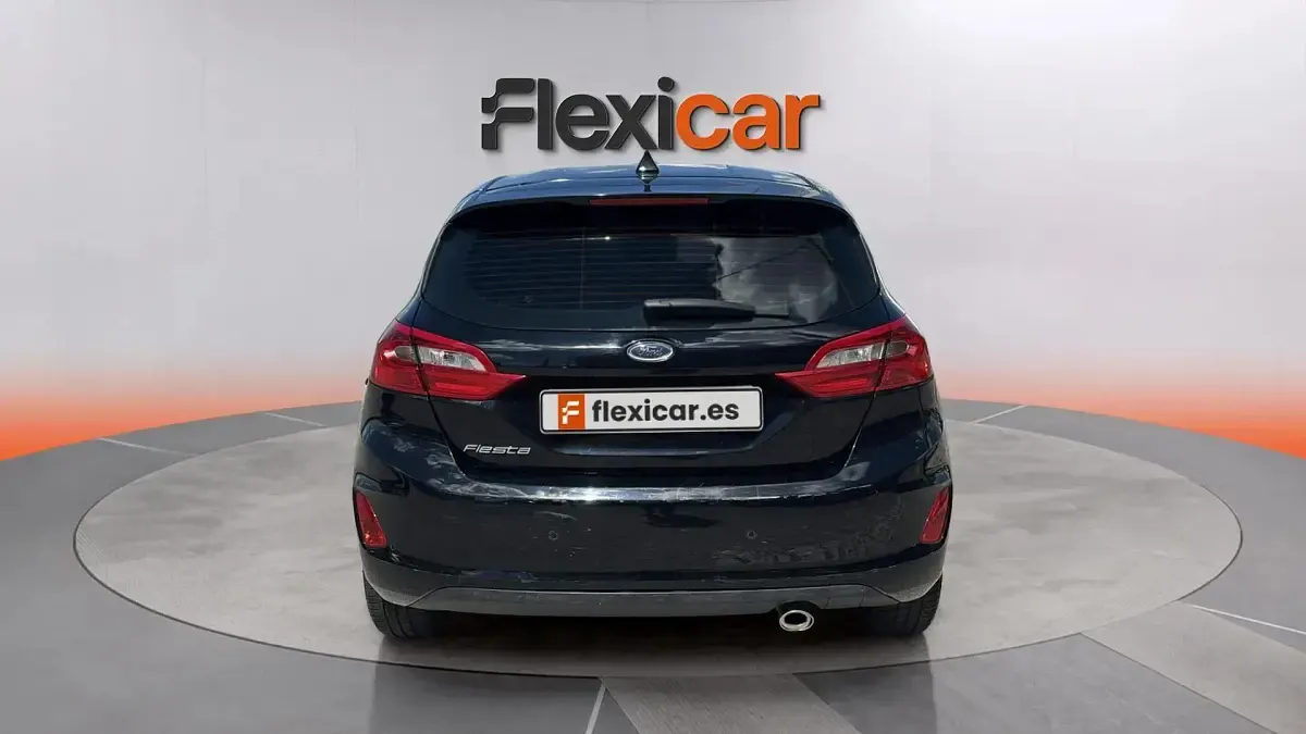 Usado Ford Fiesta Active 101 CV (74 kW) 2019 Negro Utilitario