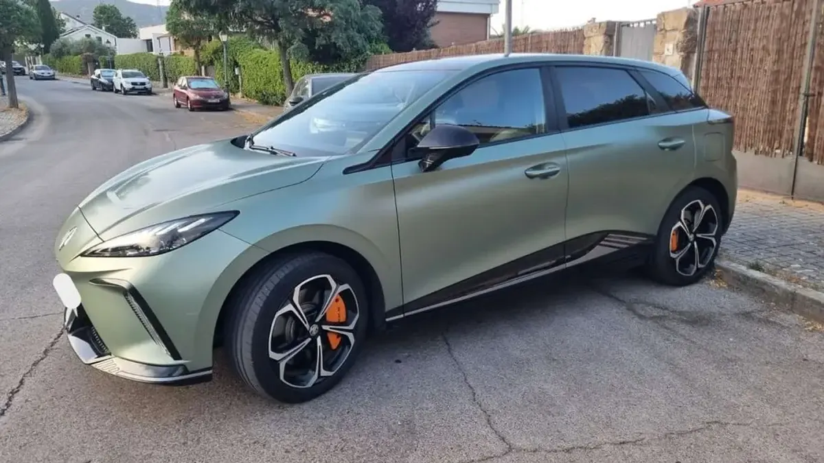 Usado MG MG4 EV 319 kW (435 CV) 2023 Verde Utilitario