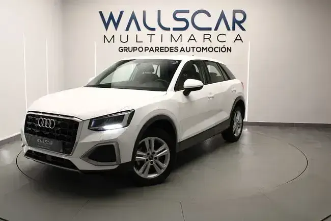 Usado Audi Q2 Advanced Plus 150 CV (110 kW) 2021 Blanco SUV