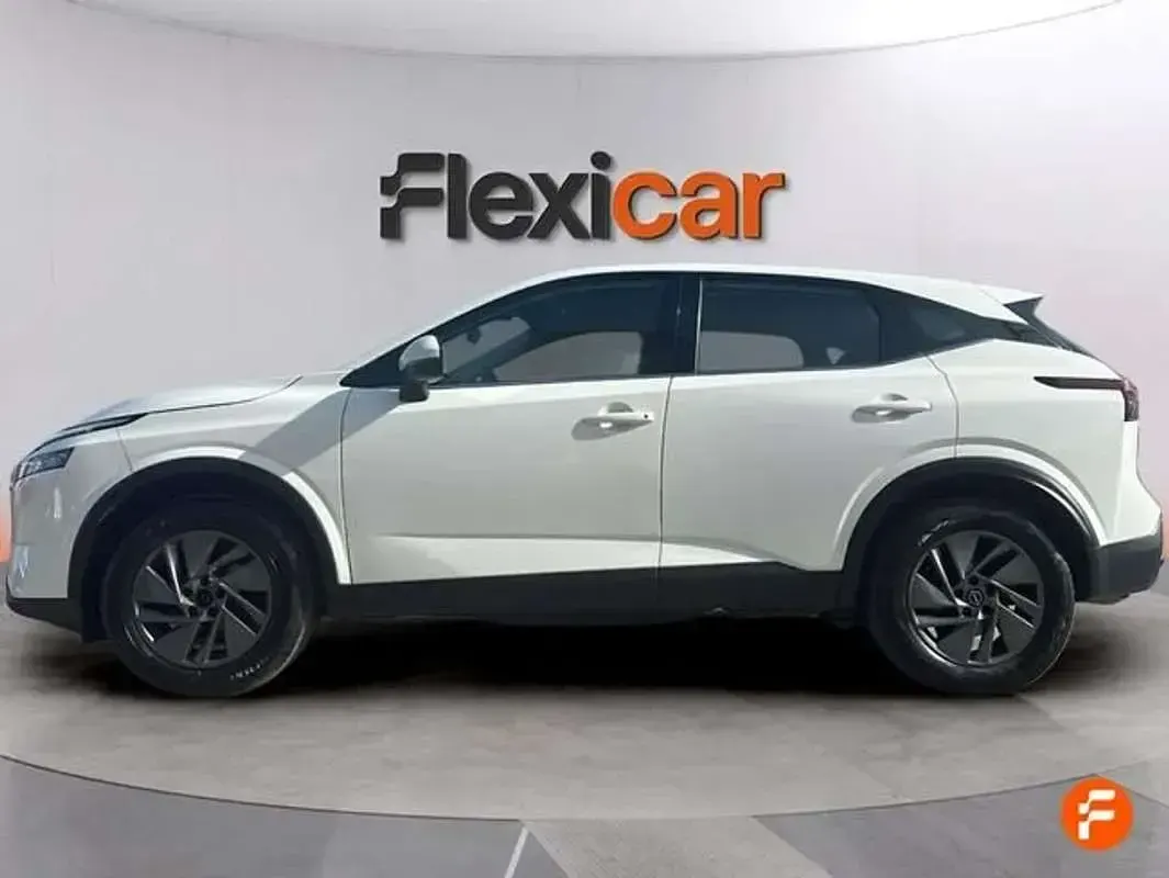 Usado Nissan Qashqai Acenta 140 CV (102 kW) 2023 Blanco SUV