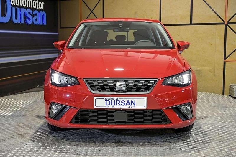 Usado Seat Ibiza Reference 80 CV (58 kW) 2024 Rojo Utilitario