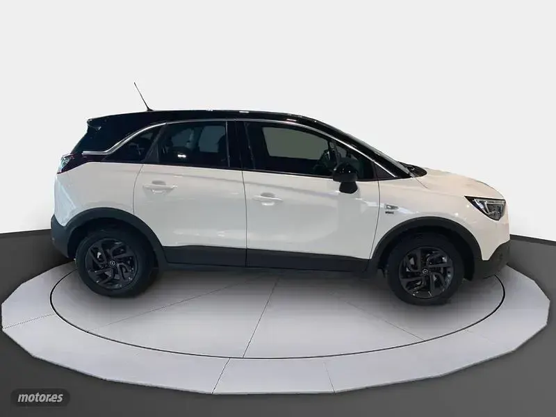 Usado Opel Crossland X 110 CV (80 kW) 2020 Blanco SUV