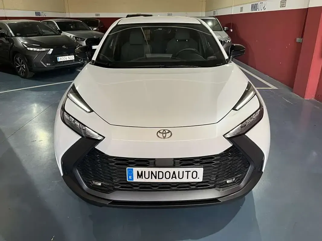 Nuevo Toyota C-HR Advance 140 CV (102 kW) 2026 Blanco SUV