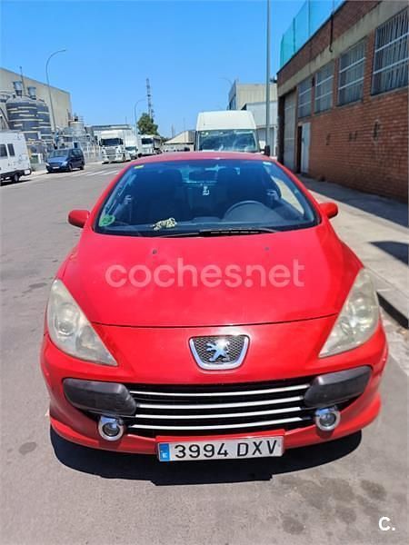 Rojo Usado 2006 Peugeot 307 CC Descapotable | 2900 € (Super precio) - Imagen 1/4