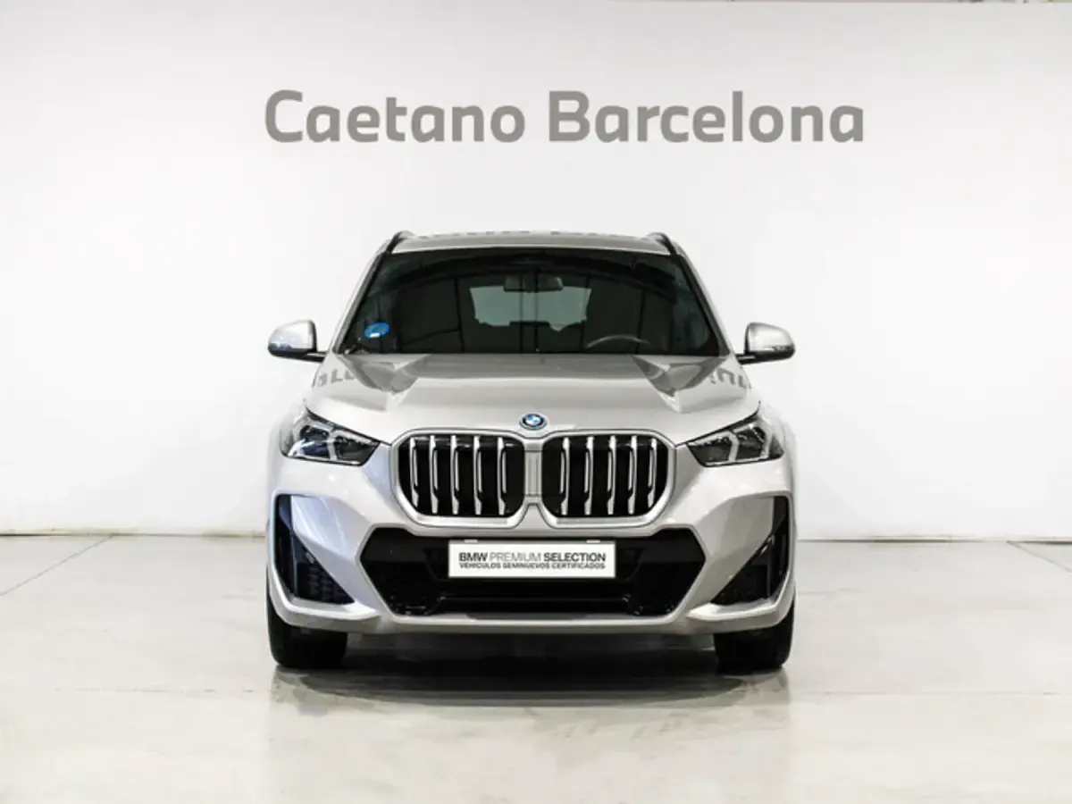 Usado BMW X1 Comfort Edition 245 CV (180 kW) 2025 Gris plata SUV