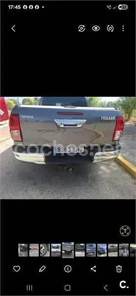 Usado Toyota HiLux 150 CV (110 kW) 2018 Gris / plata Pickup/Camioneta